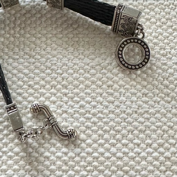 BRIGHTON French Quarter Ophelia Leather Toggle Bracelet • J30590 • Etched Silver - Picture 7 of 13